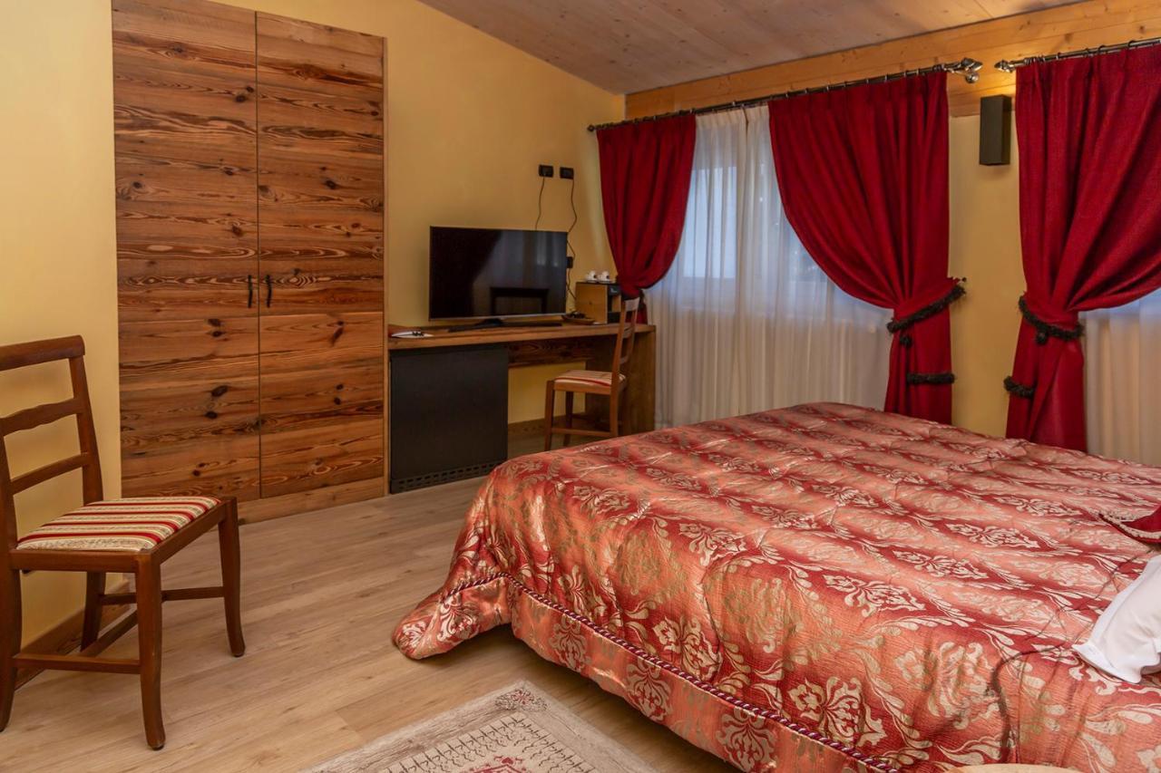 Hotel Chaberton Cesana Torinese Zewnętrze zdjęcie