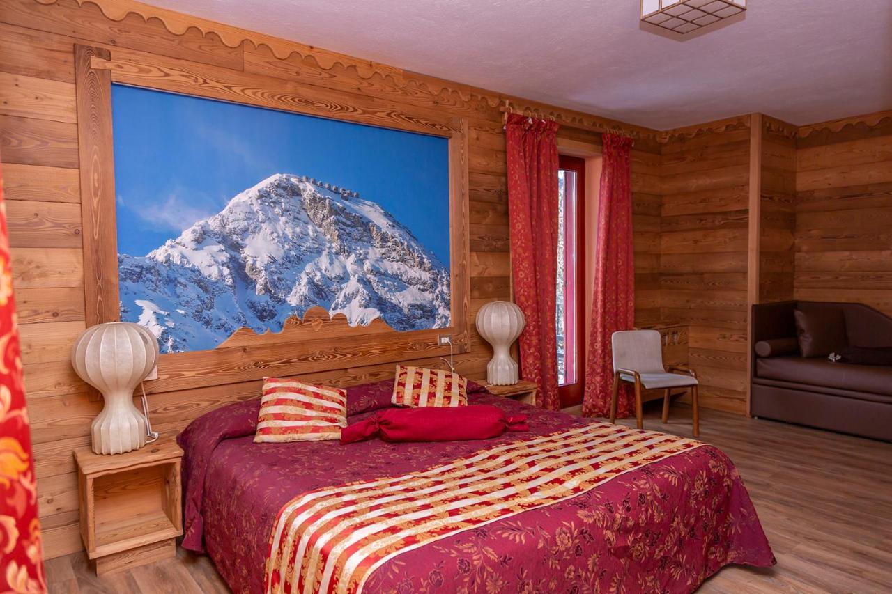 Hotel Chaberton Cesana Torinese Zewnętrze zdjęcie